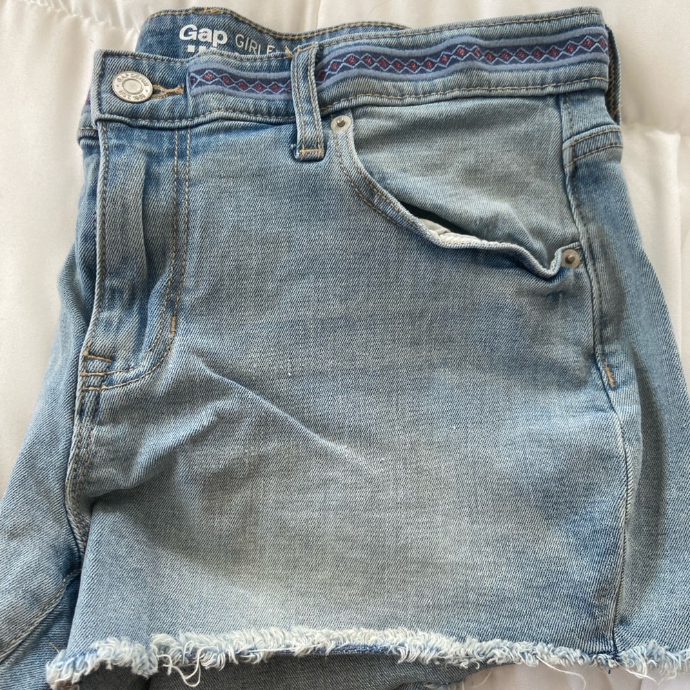 Gap jean cut off shorts